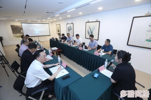 探索国产精在线的魅力：如何在数字时代重塑传统文化与现代科技的完美结合
