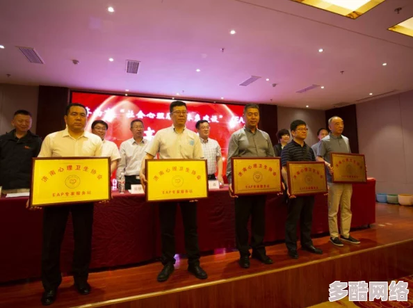 Chinese愉情videos＂引发热议，网友讨论其对社会文化的影响与道德界限的探讨